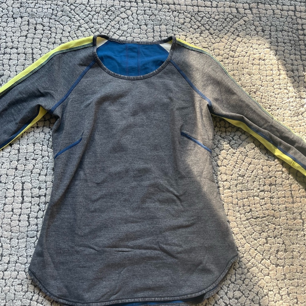Lululemon sweatshirt pullover reversible